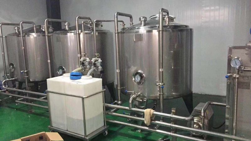 炒菜机器人上下水安装：全方位解析高效清洁与维护之道