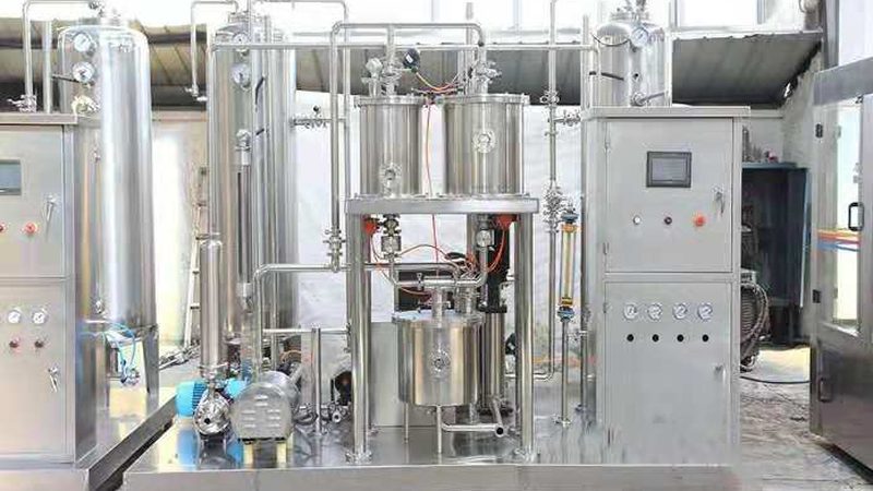 不锈钢食品加工设备：揭秘其选型关键与行业趋势